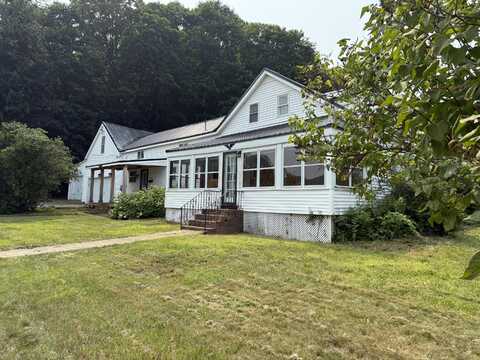 17 Pikes Hill Road, Norway, ME 04268