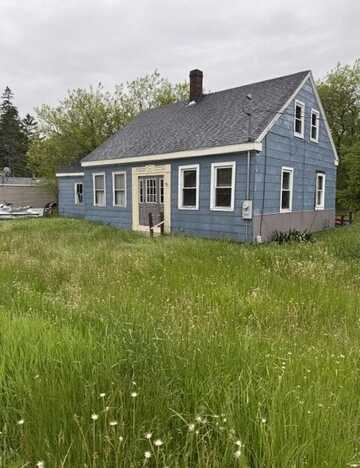 81 New County Road, Rockland, ME 04841