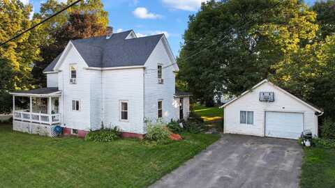 8 Grove Street, Newport, ME 04953