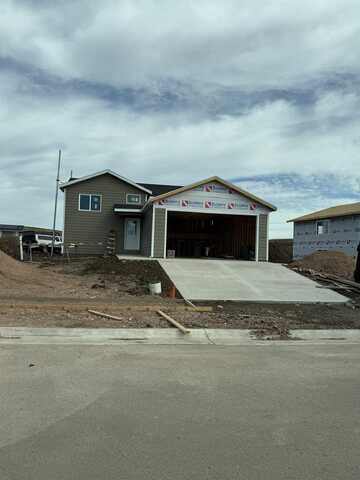 888 Vicksburg St., Box Elder, SD 57719