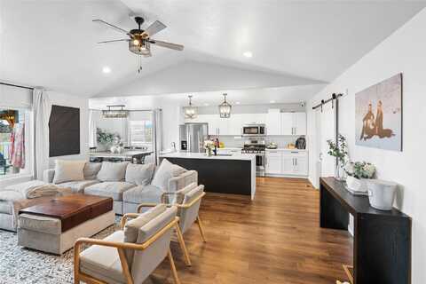 514 Sparrow Road, Kalispell, MT 59901