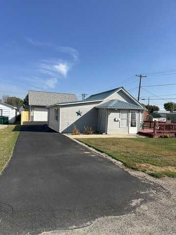 1402 Bennett Drive, Rock Falls, IL 61071