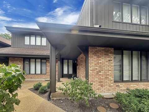 1935 Mission Hills Lane, Northbrook, IL 60062