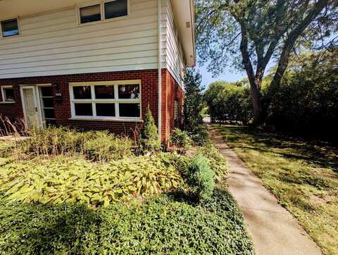 3131 Lake Avenue, Wilmette, IL 60091