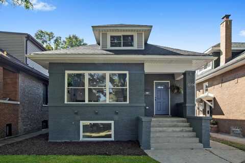 6144 N Maplewood Avenue, Chicago, IL 60659