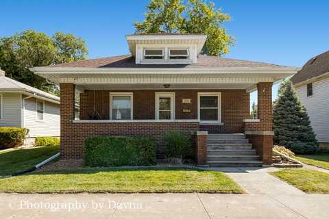 372 N Center Avenue, Bradley, IL 60915
