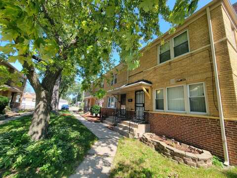 561 W 144th Street, Riverdale, IL 60827