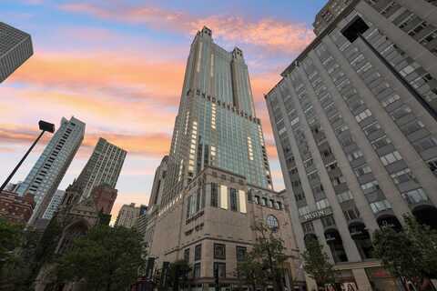 132 E DELAWARE Place, Chicago, IL 60611