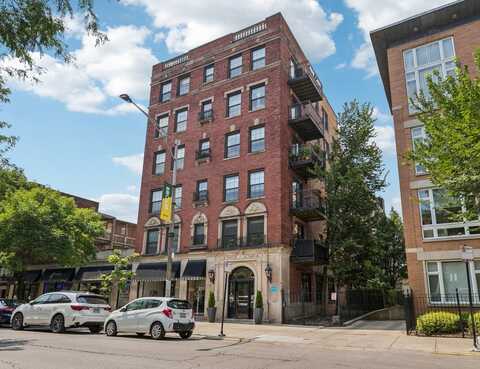 4144 N SHERIDAN Road, Chicago, IL 60613