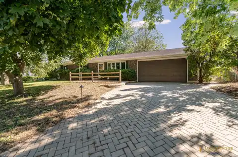 1410 N Fairview Lane, McHenry, IL 60051