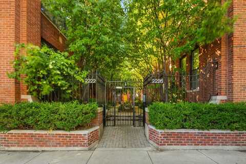 2222 N Racine Avenue, Chicago, IL 60614