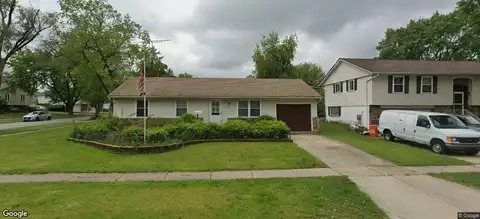 905 Miller Avenue, Streamwood, IL 60107