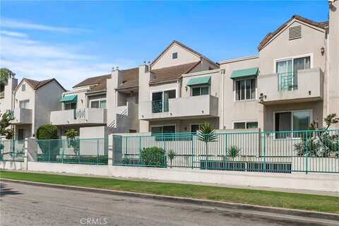 430 E Spruce Avenue, Inglewood, CA 90301