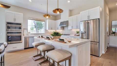 27449 Shining Willow Lane, Valencia, CA 91381