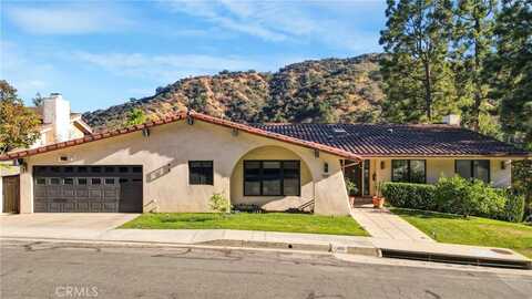 1300 Daily Cir., Glendale, CA 91208