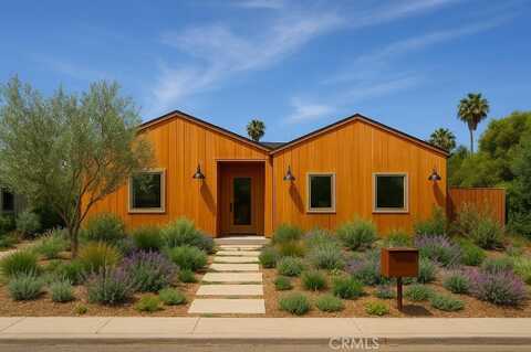6537 W 84th Place, Los Angeles, CA 90045