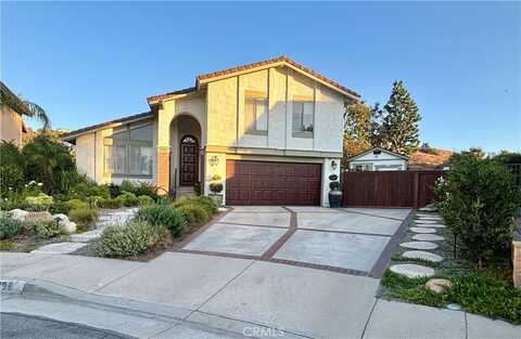 999 S Quincy Circle, Anaheim Hills, CA 92807