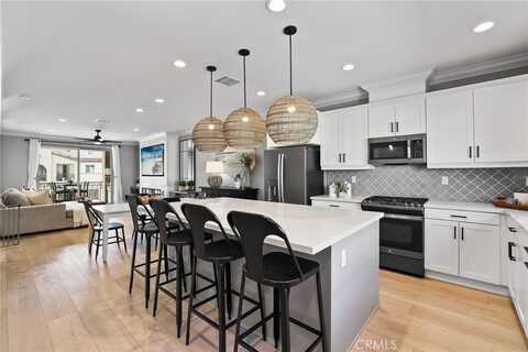 406 Coyote Pass, Lake Forest, CA 92610