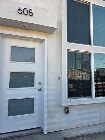608 E 29th St, Los Angeles, CA 90011