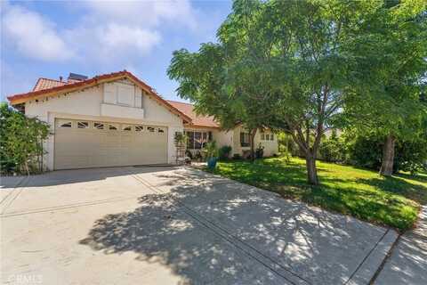 724 Kingswell Avenue, Banning, CA 92220