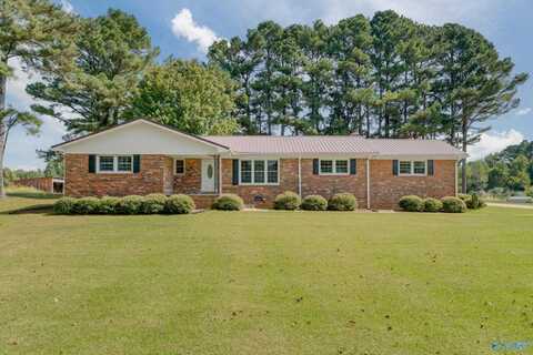 598 Old Huntsville Road, Fayetteville, TN 37334