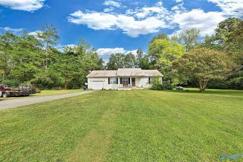 1896 Pine Ridge Road, Union Grove, AL 35175