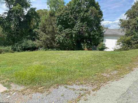 820 Elysian Avenue, Morgantown, WV 26505