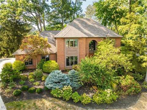 4063 Dunoon Circle NW, Canton, OH 44718