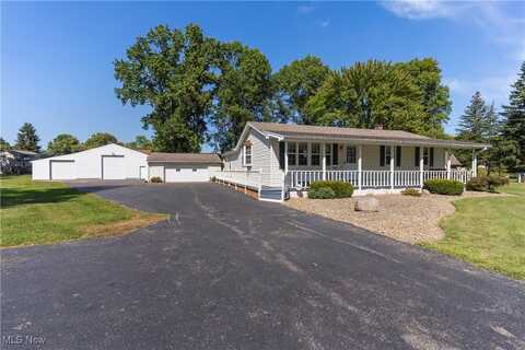 1757 E County Line Road, Mineral Ridge, OH 44440