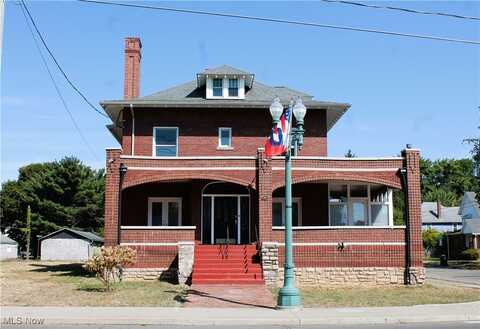 903 12th Street NW, Canton, OH 44703