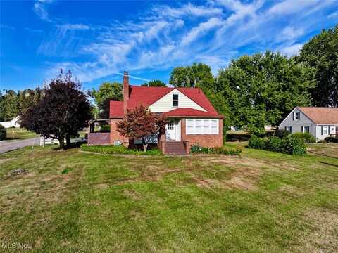 3939 Cleveland Avenue SW, Canton, OH 44707
