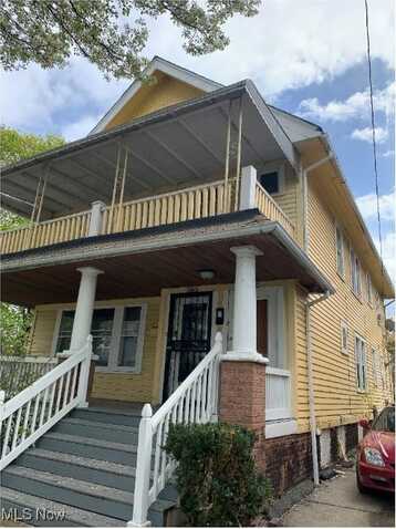 10552 Elk Avenue, Cleveland, OH 44108