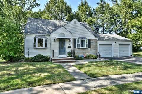 16 Van Saun Place, Fair Lawn, NJ 07410