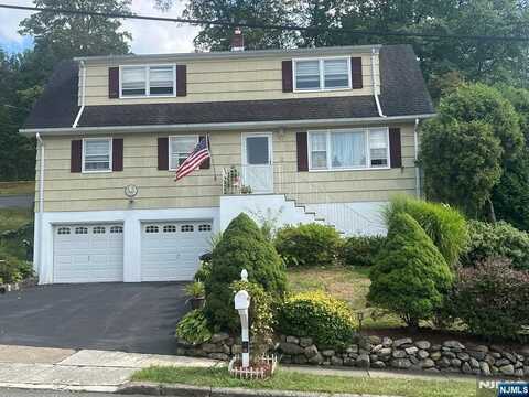 14 Borman Drive, Wanaque, NJ 07465