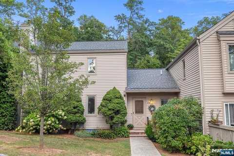 2A Somerset Hills Court A, Bernardsville, NJ 07924