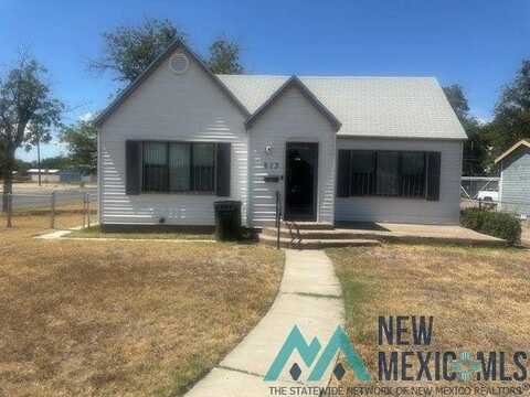 513 S Mesa Street, Carlsbad, NM 88220