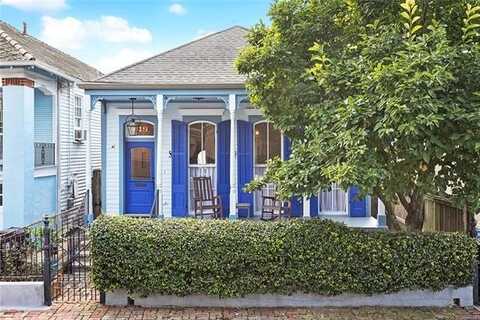819 LEONTINE Street, New Orleans, LA 70115