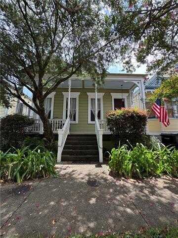 735 HENRY CLAY Avenue, New Orleans, LA 70118