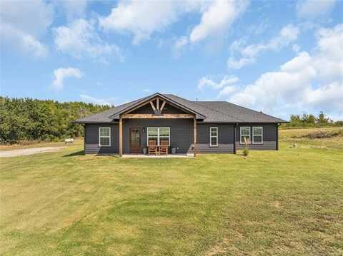 8147 Us Highway 77, Marietta, OK 73448