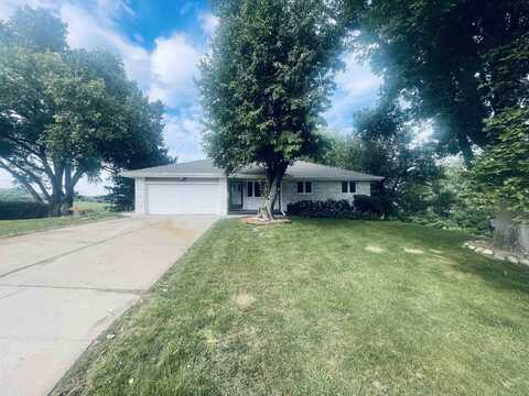 17 Heritage Place, Sioux City, IA 51106