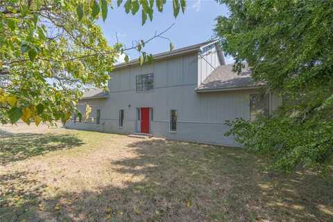 900 N Harrah Road, Harrah, OK 73045