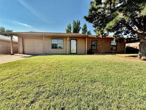 2910 W 2 Street, Elk City, OK 73644
