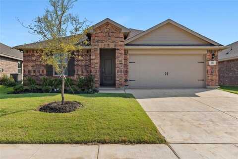 552 Crestridge Dr N, Cleburne, TX 76033