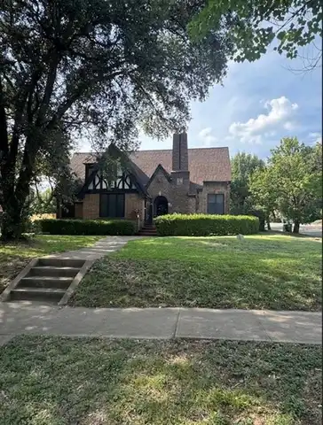 2901 Sanger, Waco, TX 76707