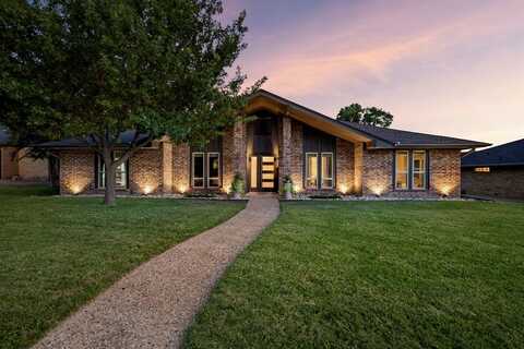 2812 Carriage Lane, Carrollton, TX 75006