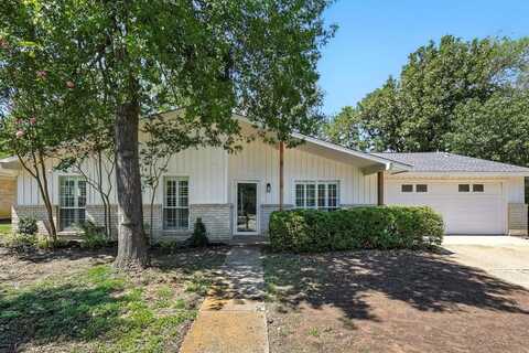 2909 Bristol Street, Denton, TX 76209
