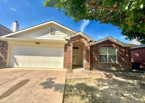 1737 White Feather Lane, Fort Worth, TX 76131