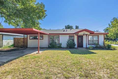 900 Vaquero Street, White Settlement, TX 76108