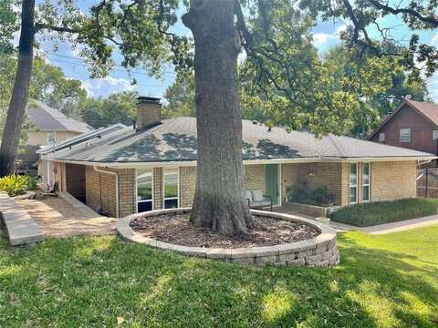 2400 W Sanford Street, Arlington, TX 76012