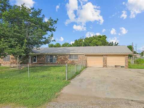 369 N Bell, Evant, TX 76525